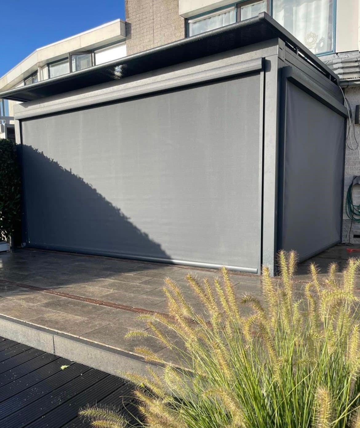 Combining aesthetics and functionality, our glass systems add a modern touch to your home.